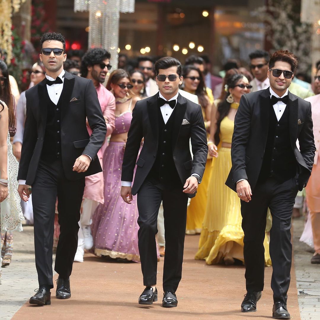 Jassie Gill, Raghav Juyal, and Siddharth Nigam in Kisi Ka Bhai Kisi Ki Jaan (2023)