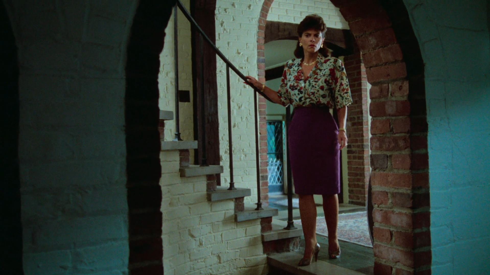 Adrienne Barbeau in Two Evil Eyes (1990)