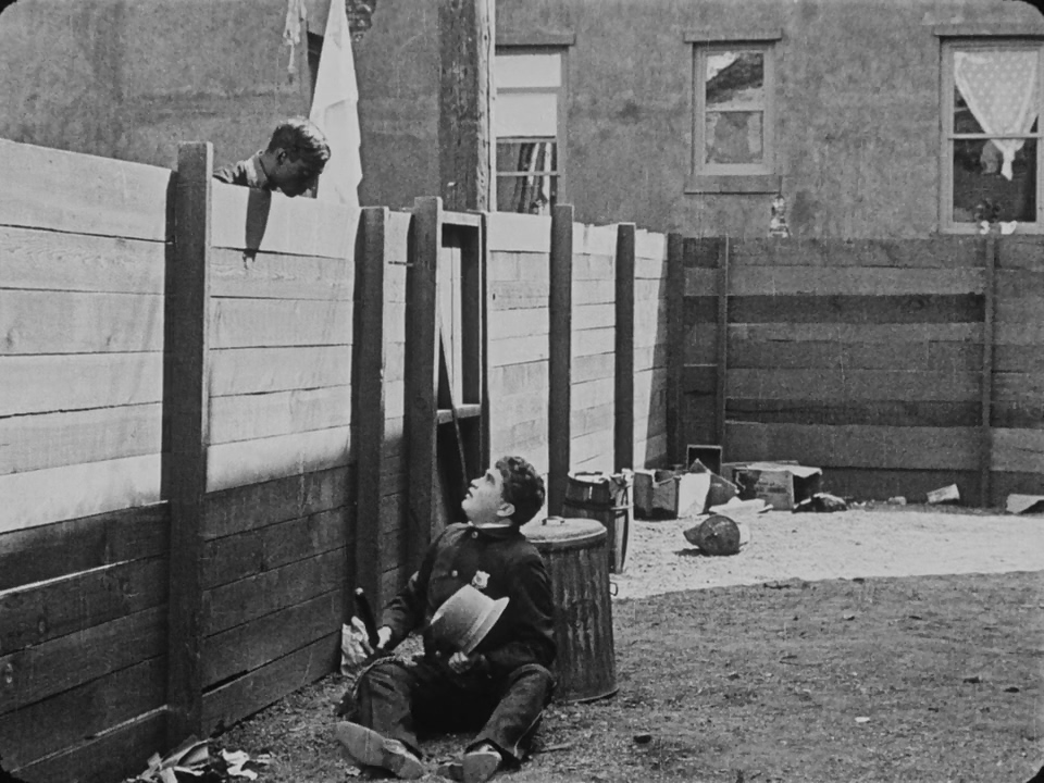 Buster Keaton and Edward F. Cline in Neighbors (1920)