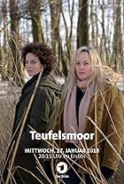 Bibiana Beglau and Katharina Behrens in Teufelsmoor (2018)