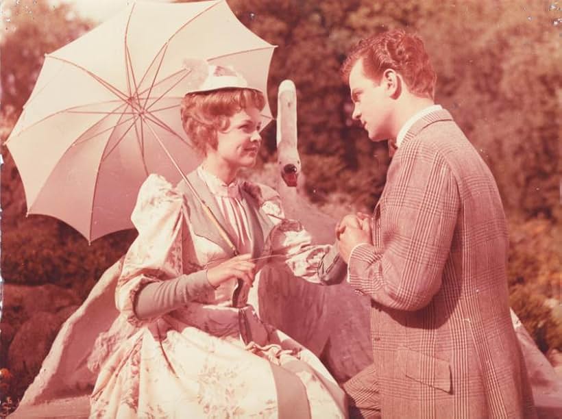 Ebbe Langberg and Ghita Nørby in Charles tante (1959)