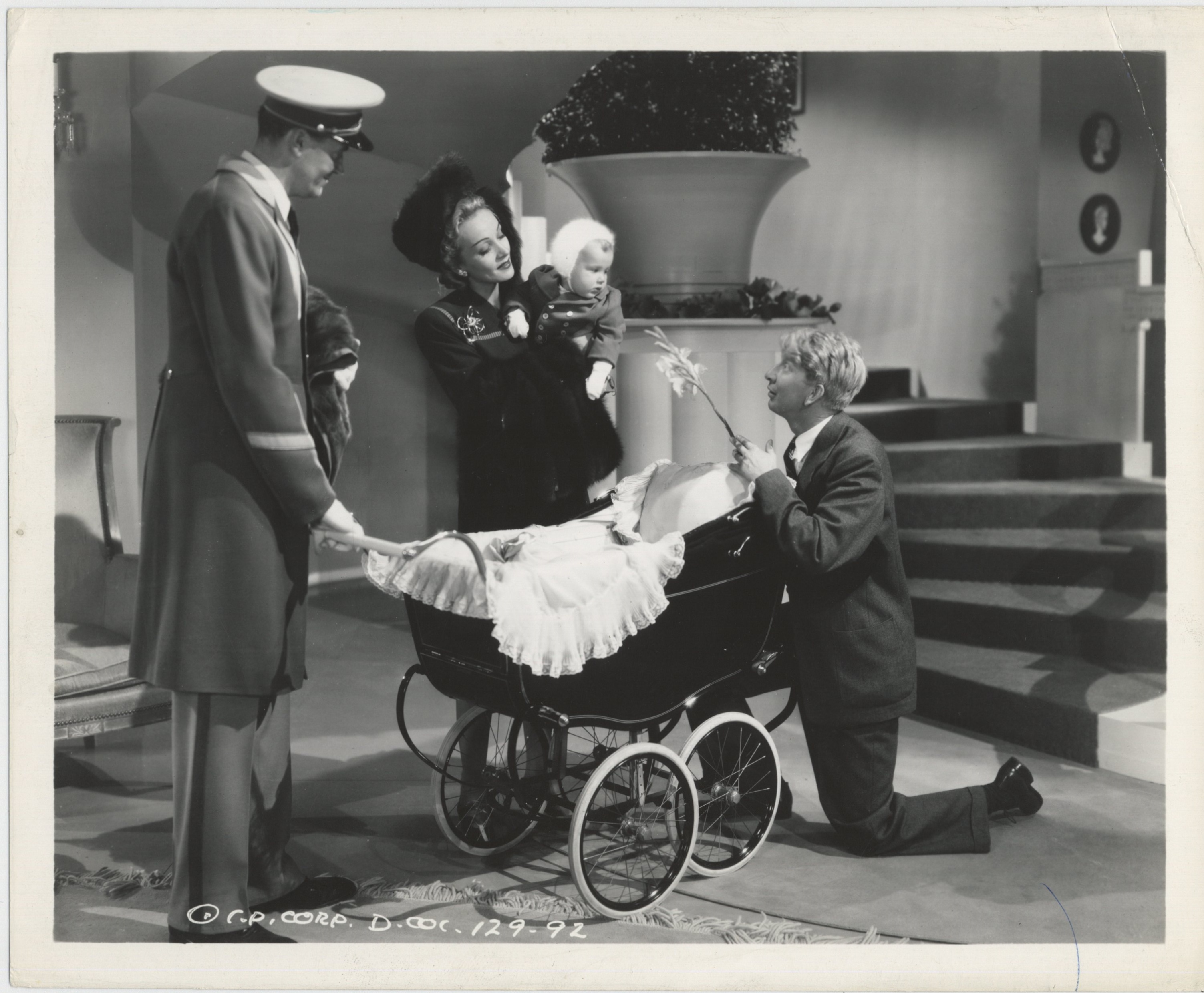 Marlene Dietrich, Sterling Holloway, David James, and Edward McWade in The Lady Is Willing (1942)