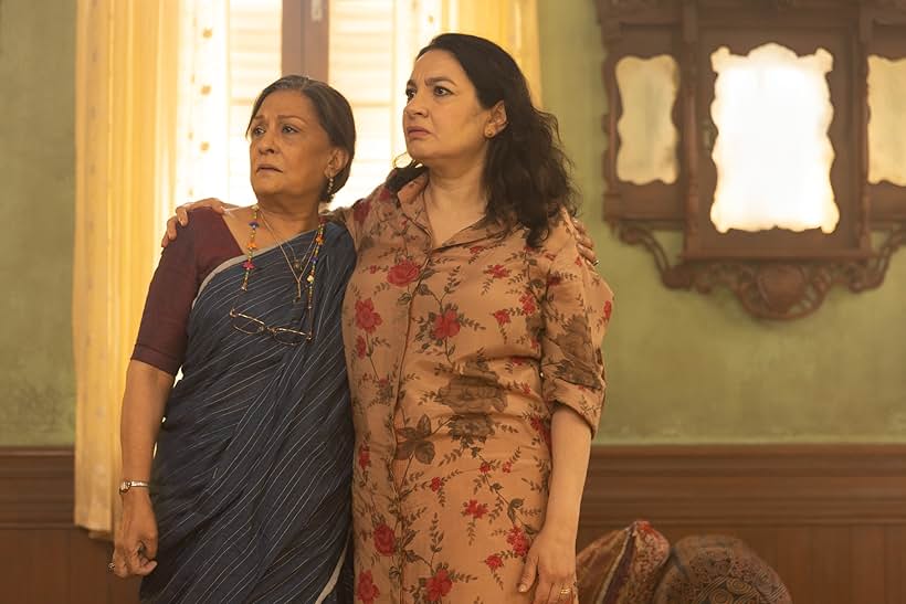 Zenobia Shroff and Samina Ahmed in Ms. Marvel (2022)