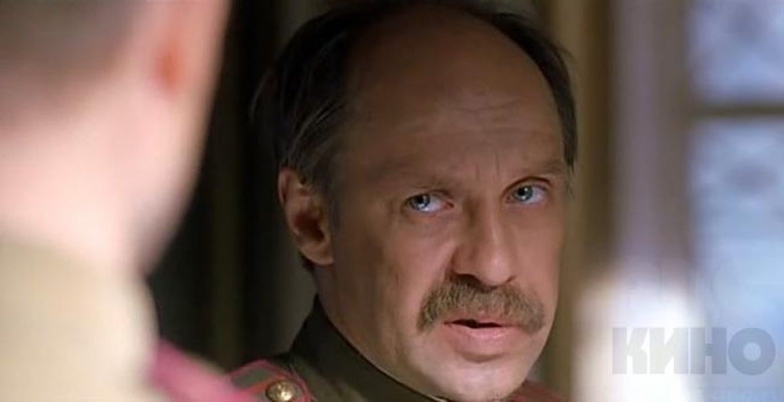 Aleksandr Feklistov in V avguste 44-go (2001)