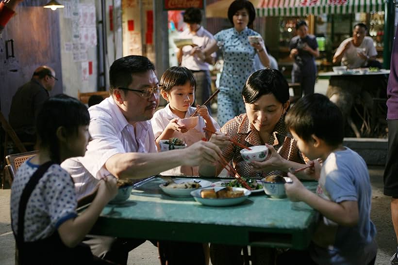 Vincent Kok, Sandra Kwan Yue Ng, and Buzz Chung in Echoes of the Rainbow (2010)