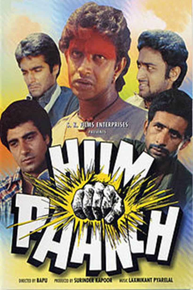 Gulshan Grover, Raj Babbar, Mithun Chakraborty, Sanjeev Kumar, and Naseeruddin Shah in Hum Paanch (1980)