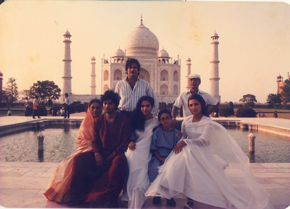 Champa, Ilias Kanchan, Dildar, Mithun, and Nipa Monalisa in Bheja Chokh (1988)