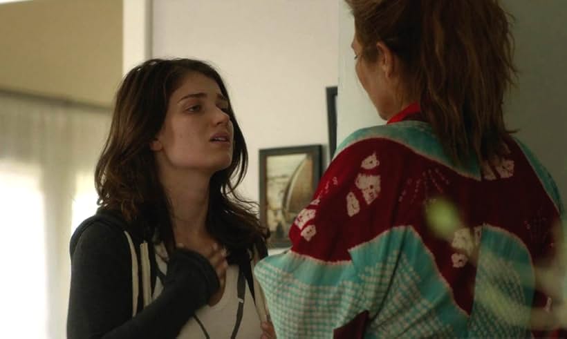 Catherine Keener and Eve Hewson in Enough Said (2013)