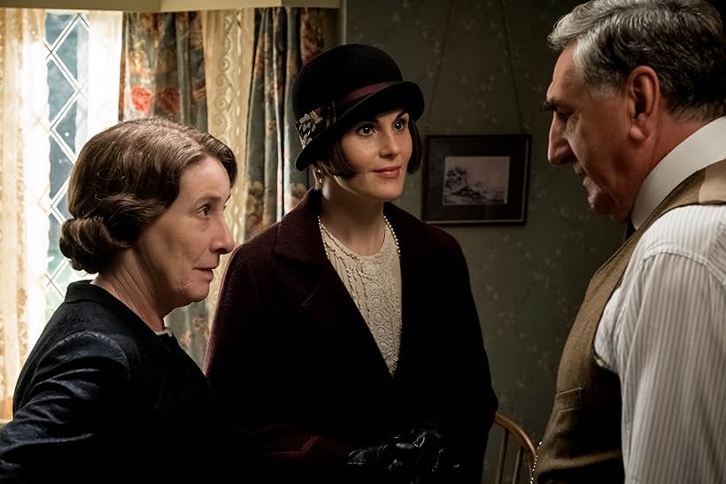 Jim Carter, Phyllis Logan, and Michelle Dockery in Downton Abbey (2019)