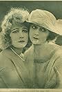 Lili Damita and Paulette Ray in Maman Pierre (1922)