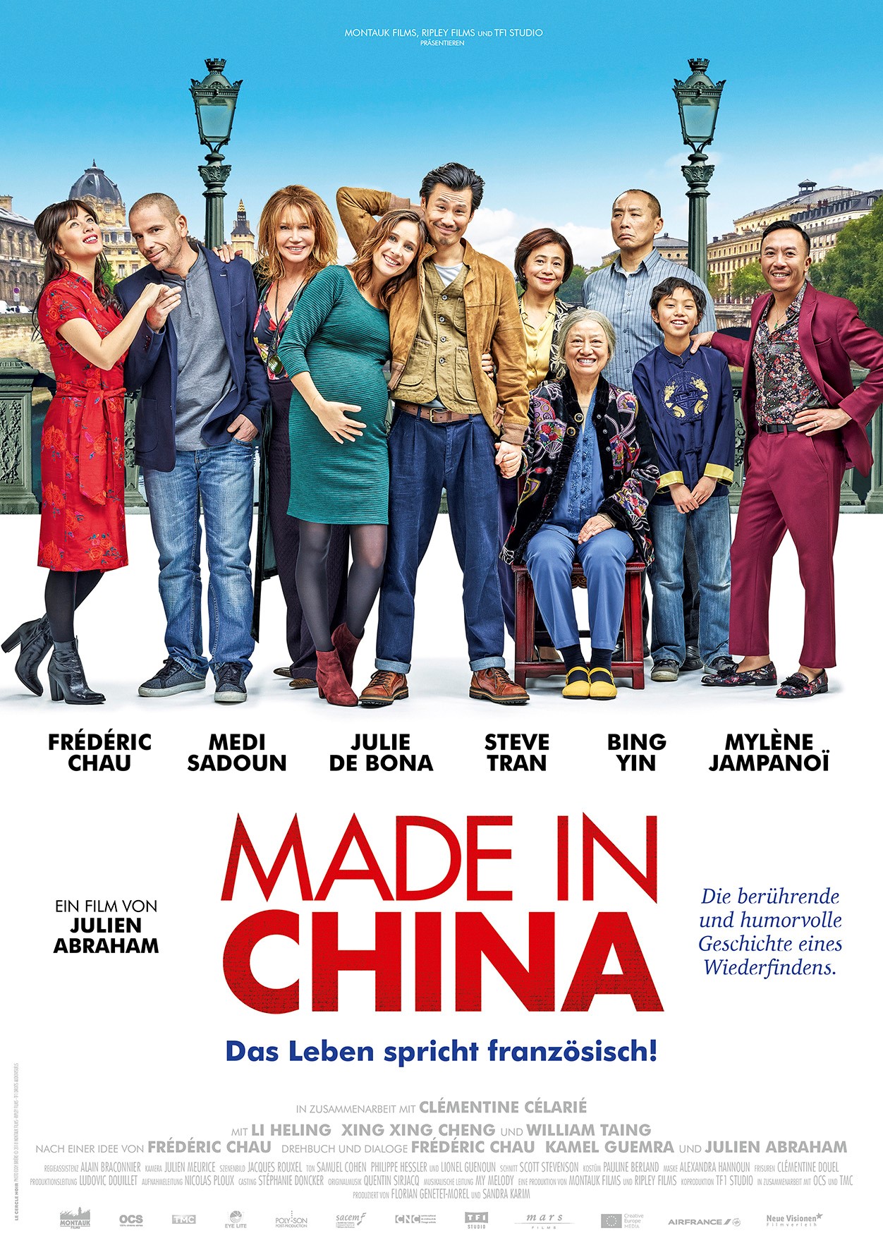 Bing Yin, Clémentine Célarié, Mylène Jampanoï, Xing Xing Cheng, Steve Tran, Julie De Bona, Frédéric Chau, and Medi Sadoun in Made in China (2019)