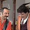 Yilmaz Erdogan and Erdal Tosun in Bir Demet Tiyatro (1995)