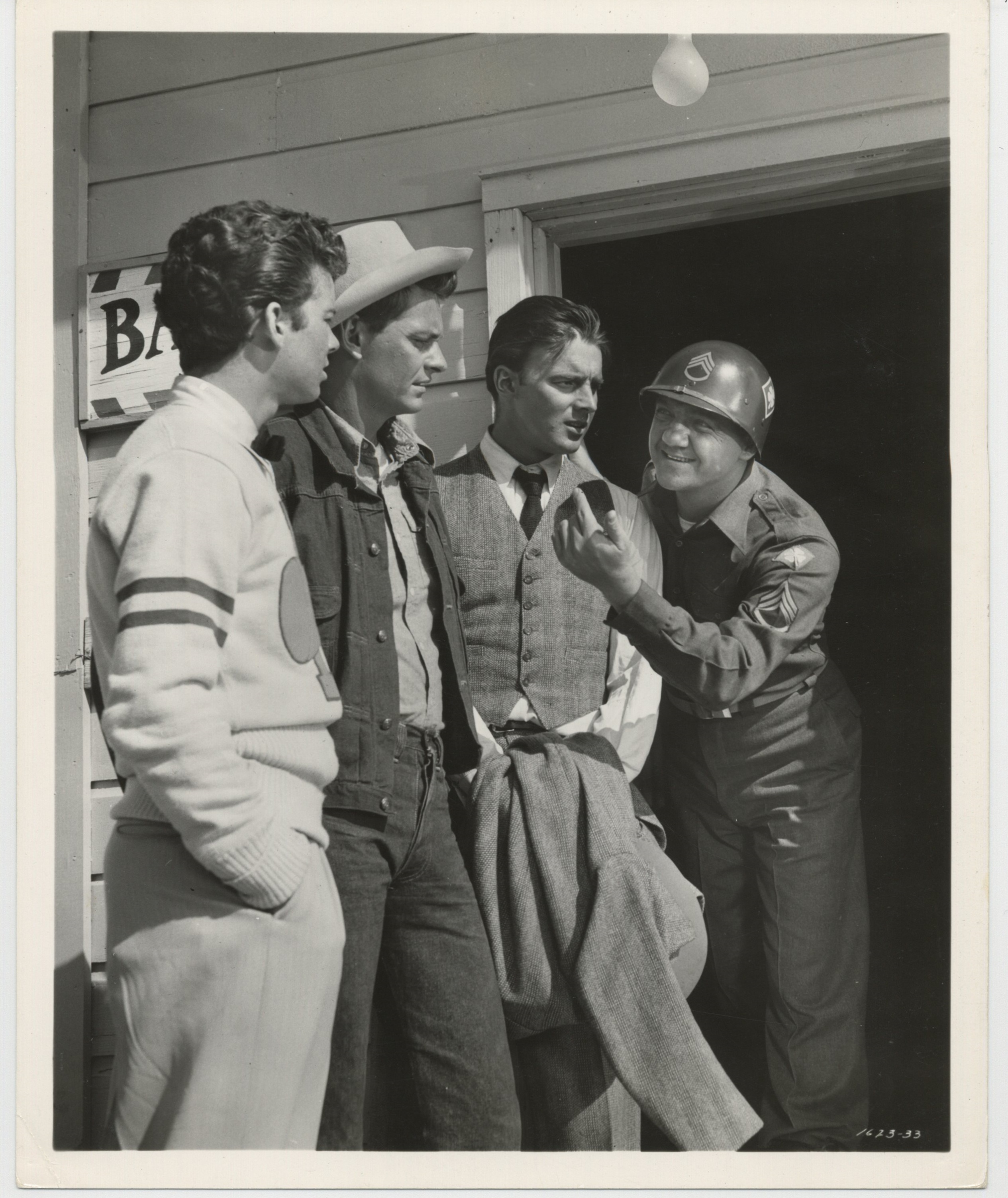 Karl Malden, Carleton Carpenter, Jerome Courtland, and Russ Tamblyn in Take the High Ground! (1953)