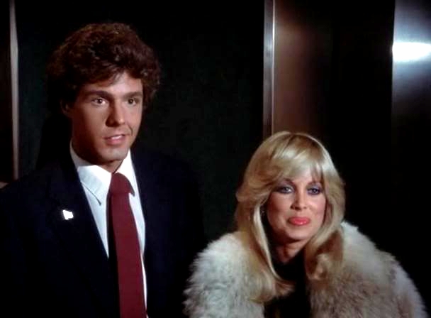 Larry Anderson and Phyllis Davis in Knight Rider (1982)