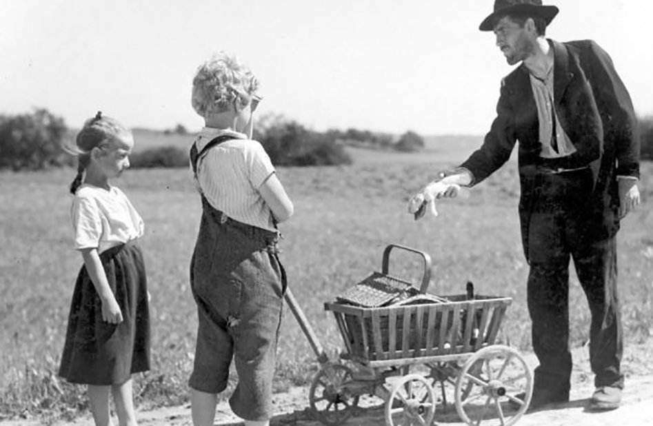 Emil Gerber, Dorli Zäch, and Richard Schuhmacher in Romeo und Julia auf dem Dorfe (1941)