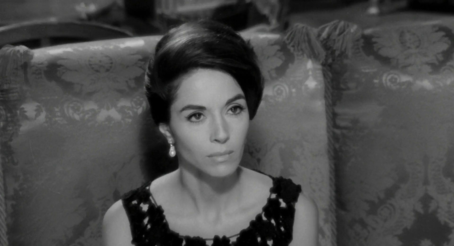 Dana Wynter in The List of Adrian Messenger (1963)