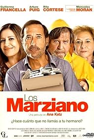 Rita Cortese, Guillermo Francella, Mercedes Morán, and Arturo Puig in Los Marziano (2011)