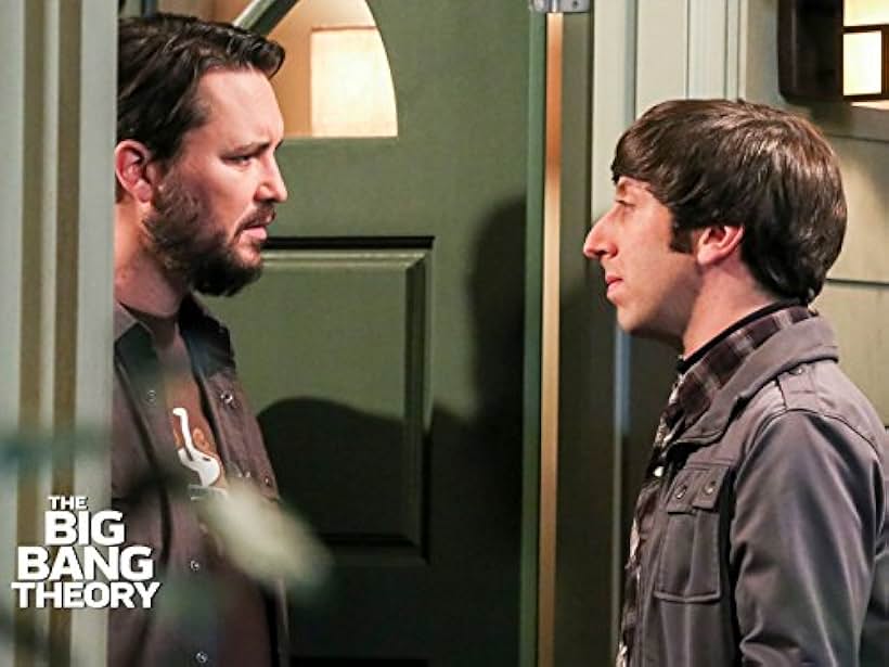 Wil Wheaton and Simon Helberg in The Big Bang Theory (2007)