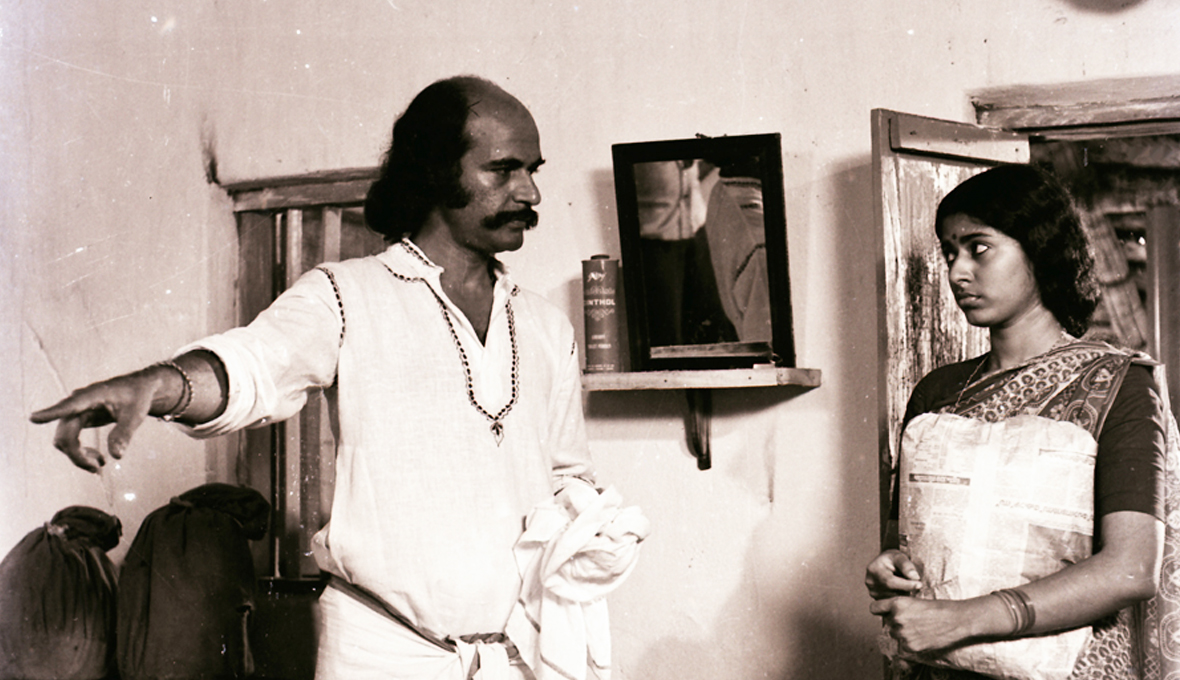 Bharat Gopy and Jalaja in Yavanika (1982)