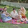 Nelly Hoffmann, Hannes Gwiasda, Julian König, Pauline Angert, and Anne Sophie Triesch in Familie Dr. Kleist (2004)