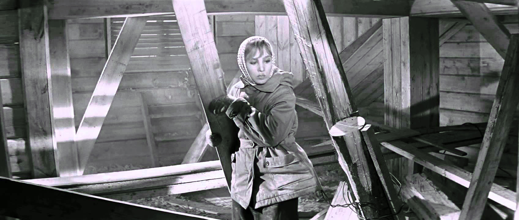 Nadezhda Rumyantseva in Les filles (1962)