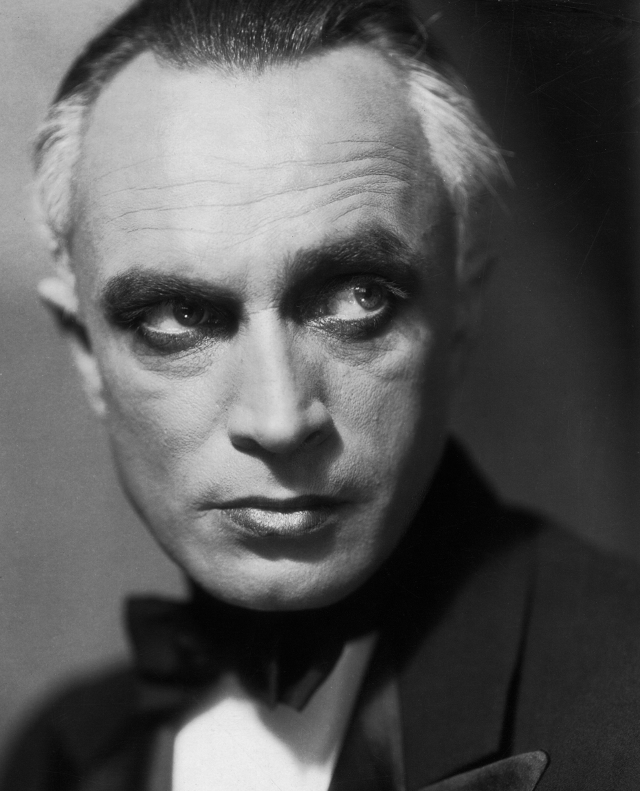 Conrad Veidt in The Last Performance (1929)