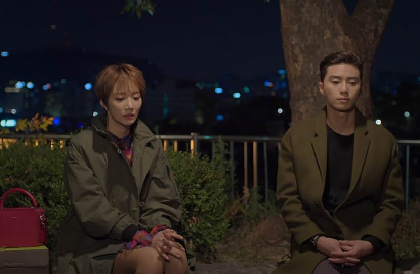 Ko Jun-hee and Park Seo-joon in She Was Pretty (2015)