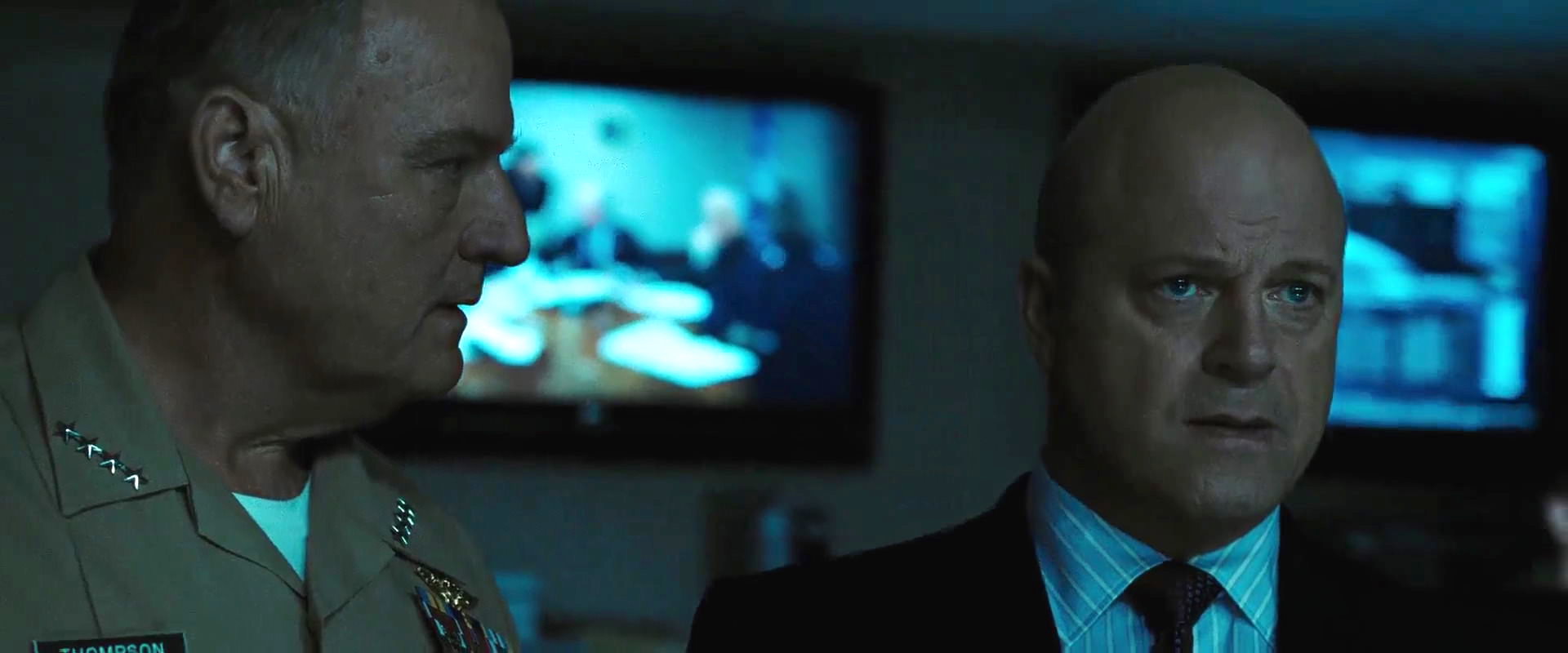 Michael Chiklis and Bill Smitrovich in Eagle Eye (2008)