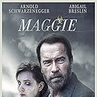 Arnold Schwarzenegger and Abigail Breslin in Maggie (2015)