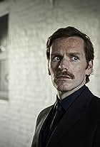 Shaun Evans in Endeavour (2012)