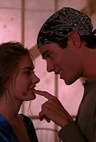 Mädchen Amick and Dana Ashbrook in Twin Peaks (1990)