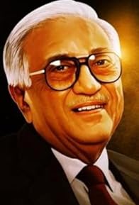 Primary photo for Ameen Sayani