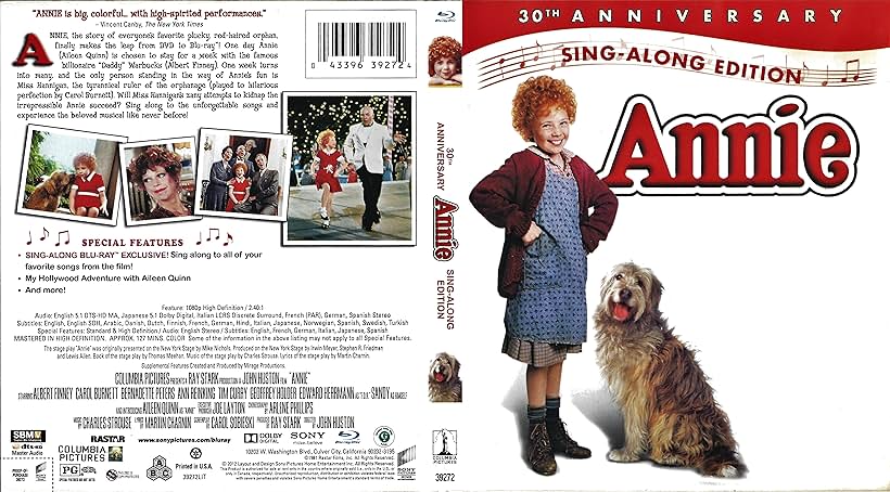 Carol Burnett, Albert Finney, Edward Herrmann, Lois De Banzie, and Aileen Quinn in Annie (1982)