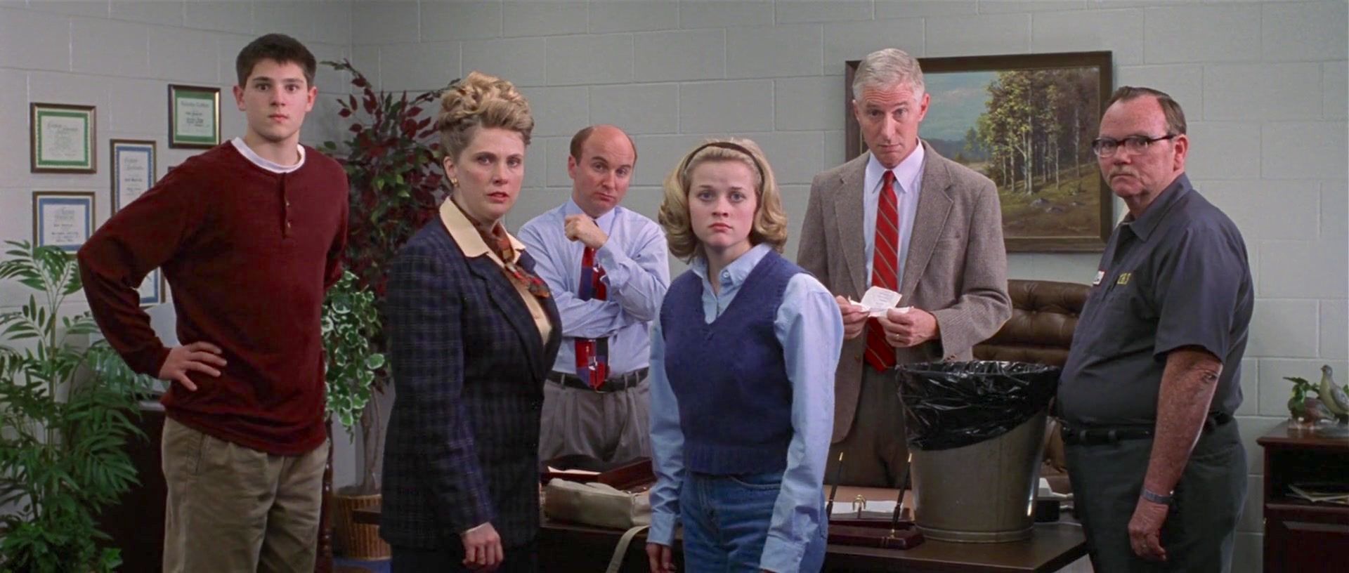 Reese Witherspoon, Colleen Camp, Nicholas D'Agosto, Matt Malloy, Loren Nelson, and Phil Reeves in Election (1999)