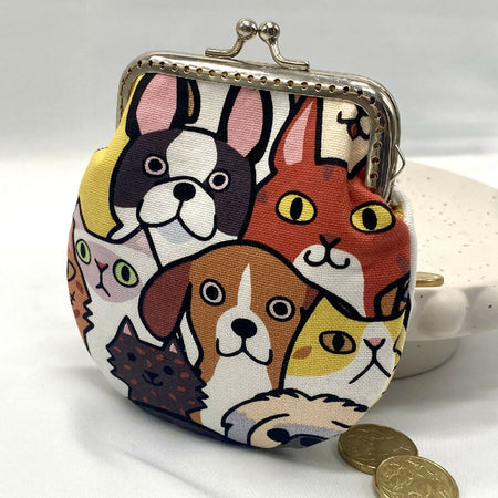 Small kiss-lock frame purse - cats and dogs