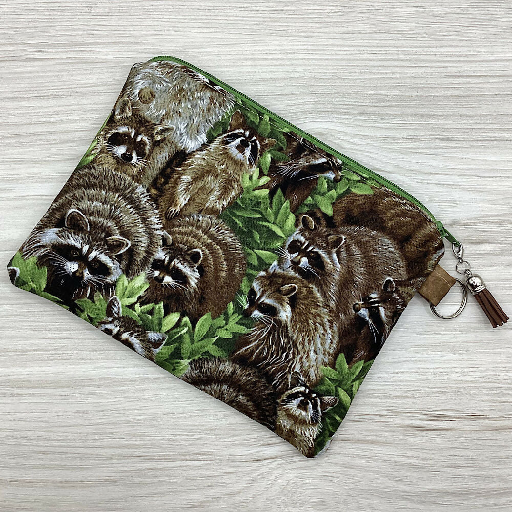 Raccoons Zip Pouch (21cm x 16cm) Fully lined, lightly padded