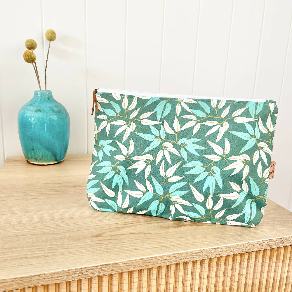 Large Zipper Pouch-Gum Leaves Green