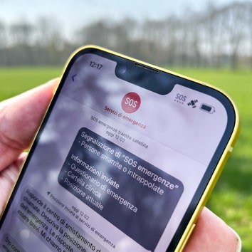Il servizio satellitare Sos emergenze di Apple resta gratuito per un altro anno