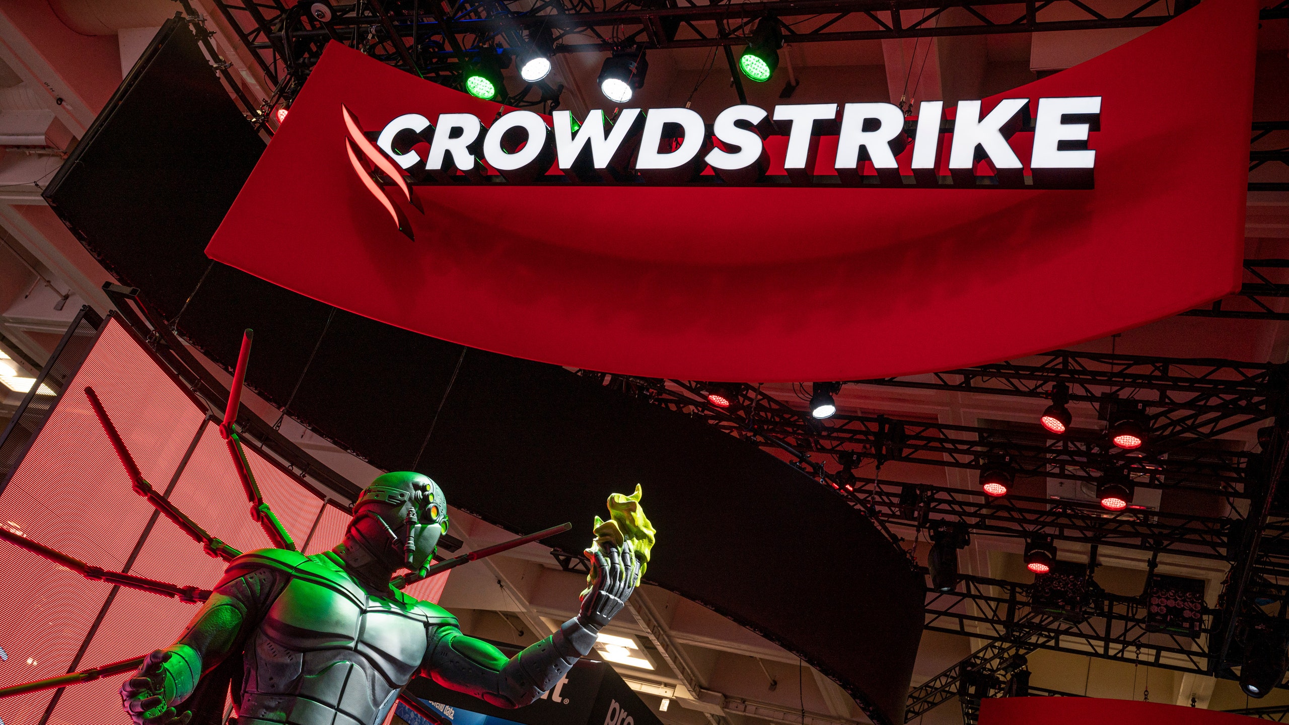 Stand di Crowdstrike a una fiera