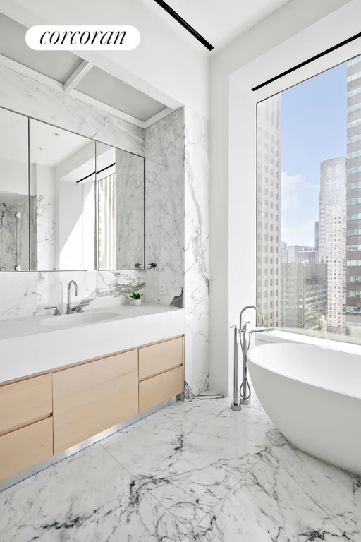 New York City Real Estate | View 432 Park Avenue, 35B | Primary Bathroom | View 8