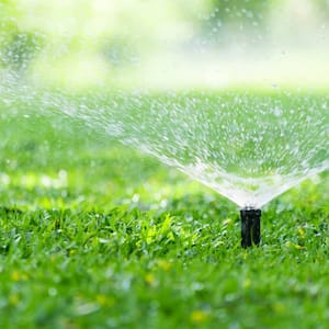 Automatic garden lawn sprinkler