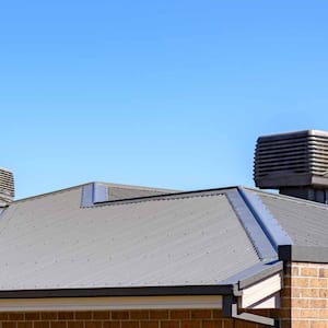 Evaporative air conditioning on the roof