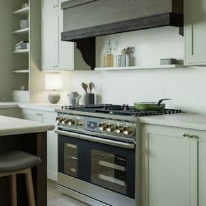 A beautiful kitchen with traditional style cabinets