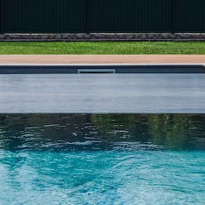 A cover rolling over a pool