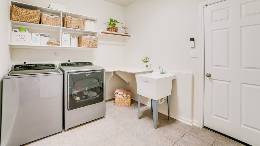 home laundry room