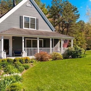 House with well-maintained front yard