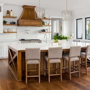 kitchen with hardwood floor