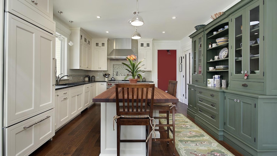 Two-toned cabinets in updated kitchen