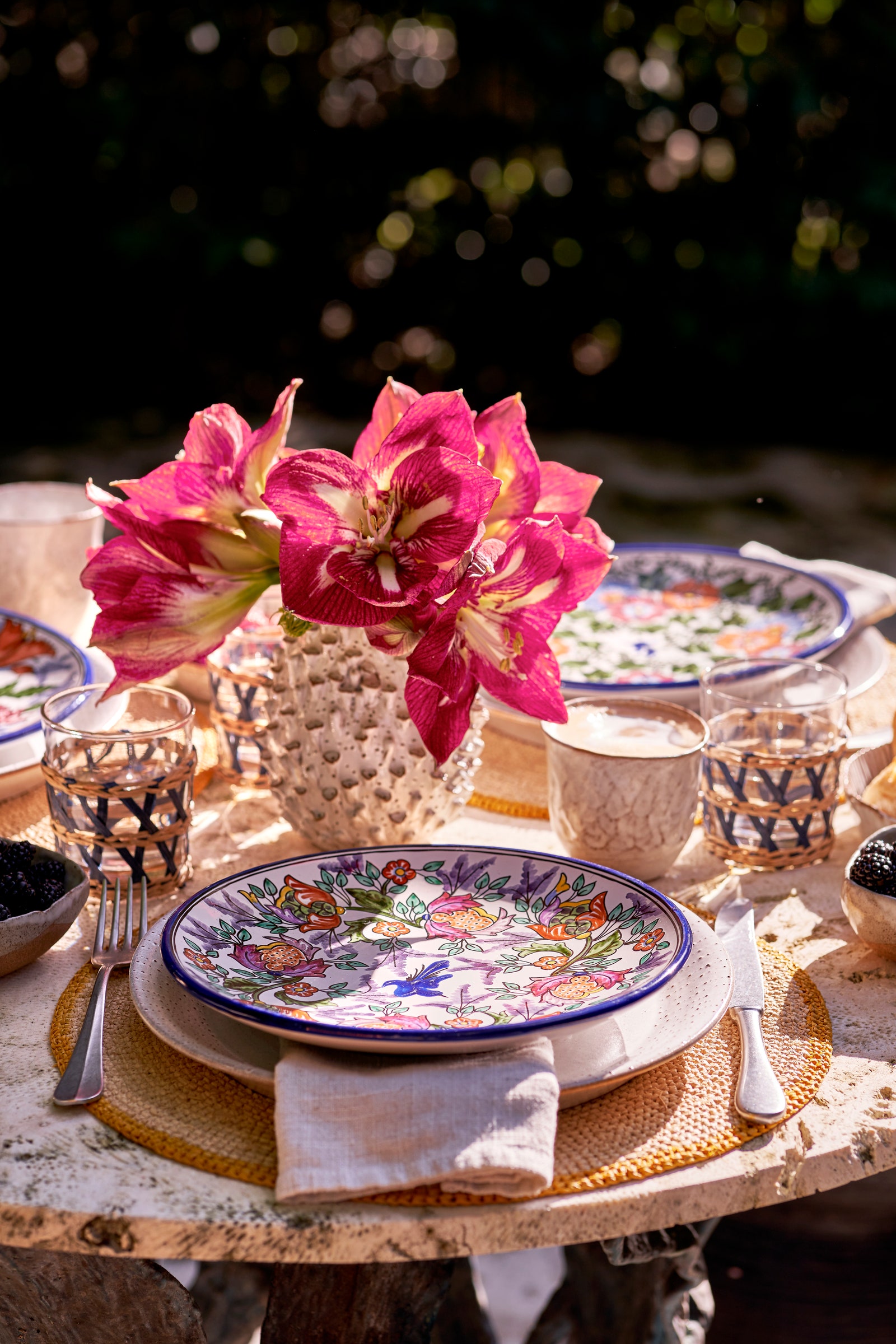 Exuberant spring colors formed the inspiration for this yellow and bluehued brunch table which uses muted linen napkins...