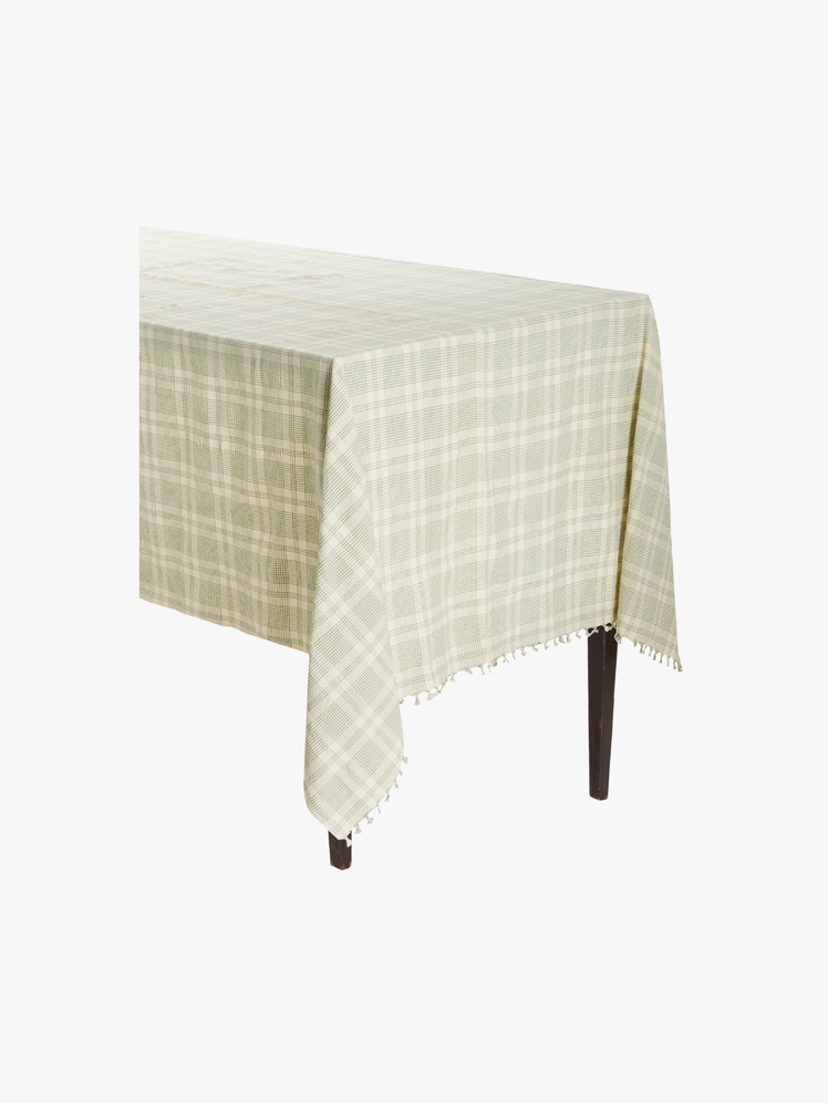 Heather Taylor Home Large Marianne CottonPlaid Tablecloth